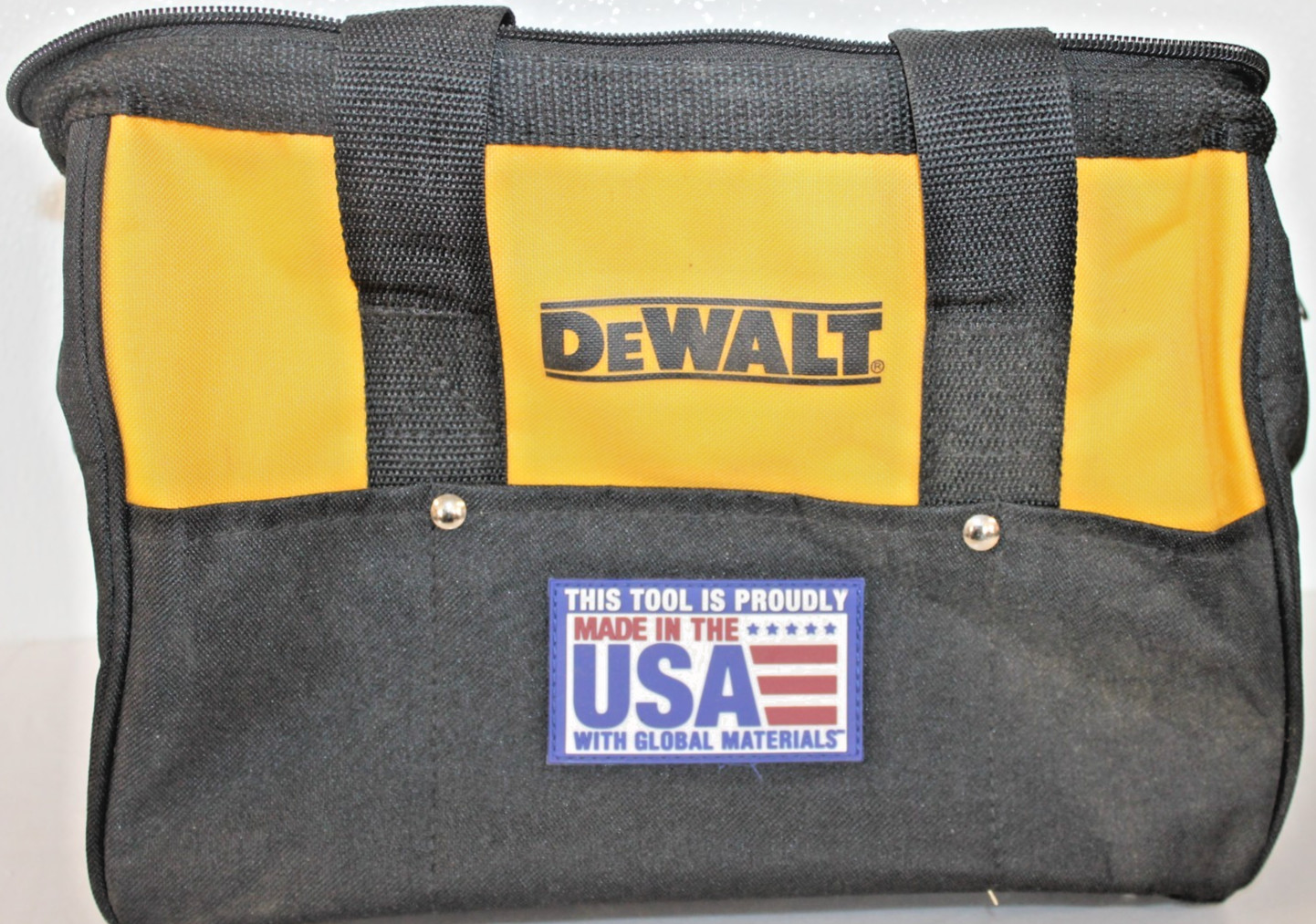 DeWALT 12 Heavy Duty Power Tool Bag N454406