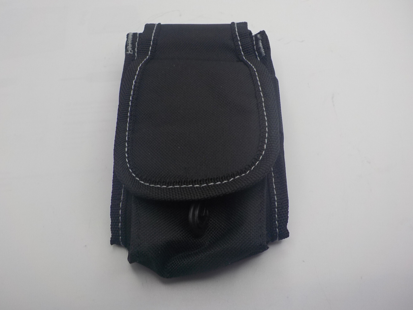 5-Pocket Cell Phone/Tool Holder w/ metal belt clip, snap ring, and tool loop.