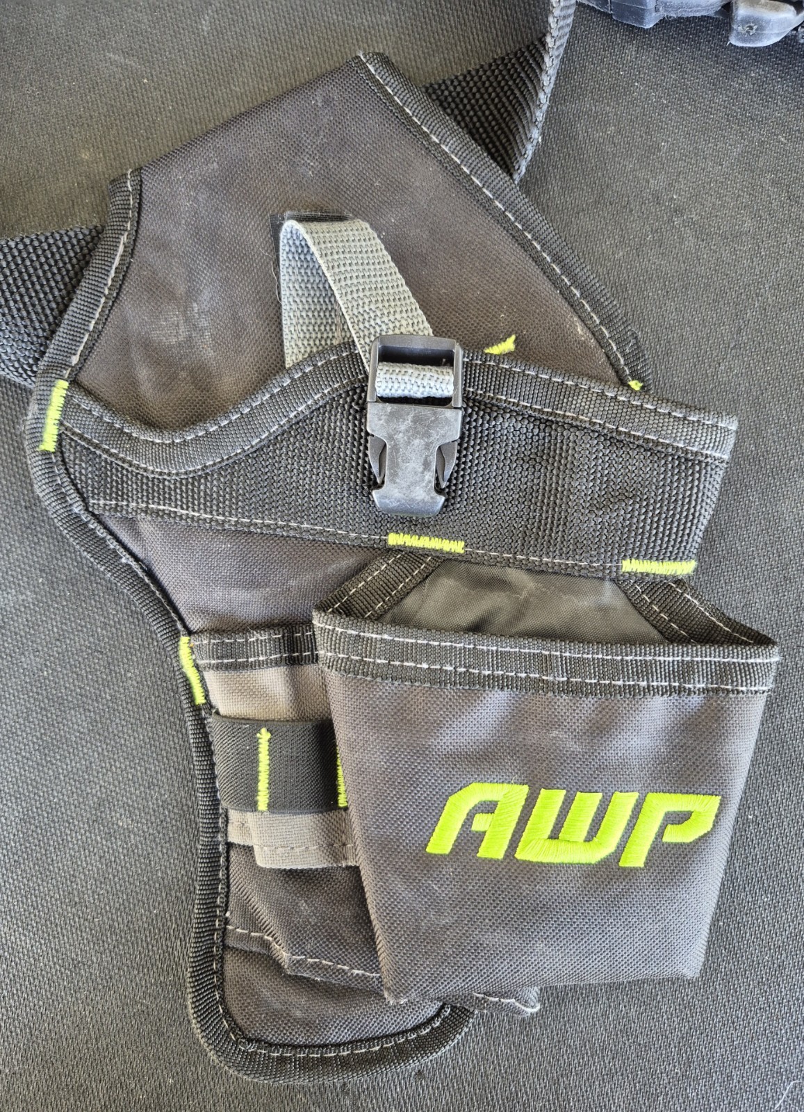 Bundle Carhartt Carpenters Pouch Legacy, AWP Drill Holster and Belt