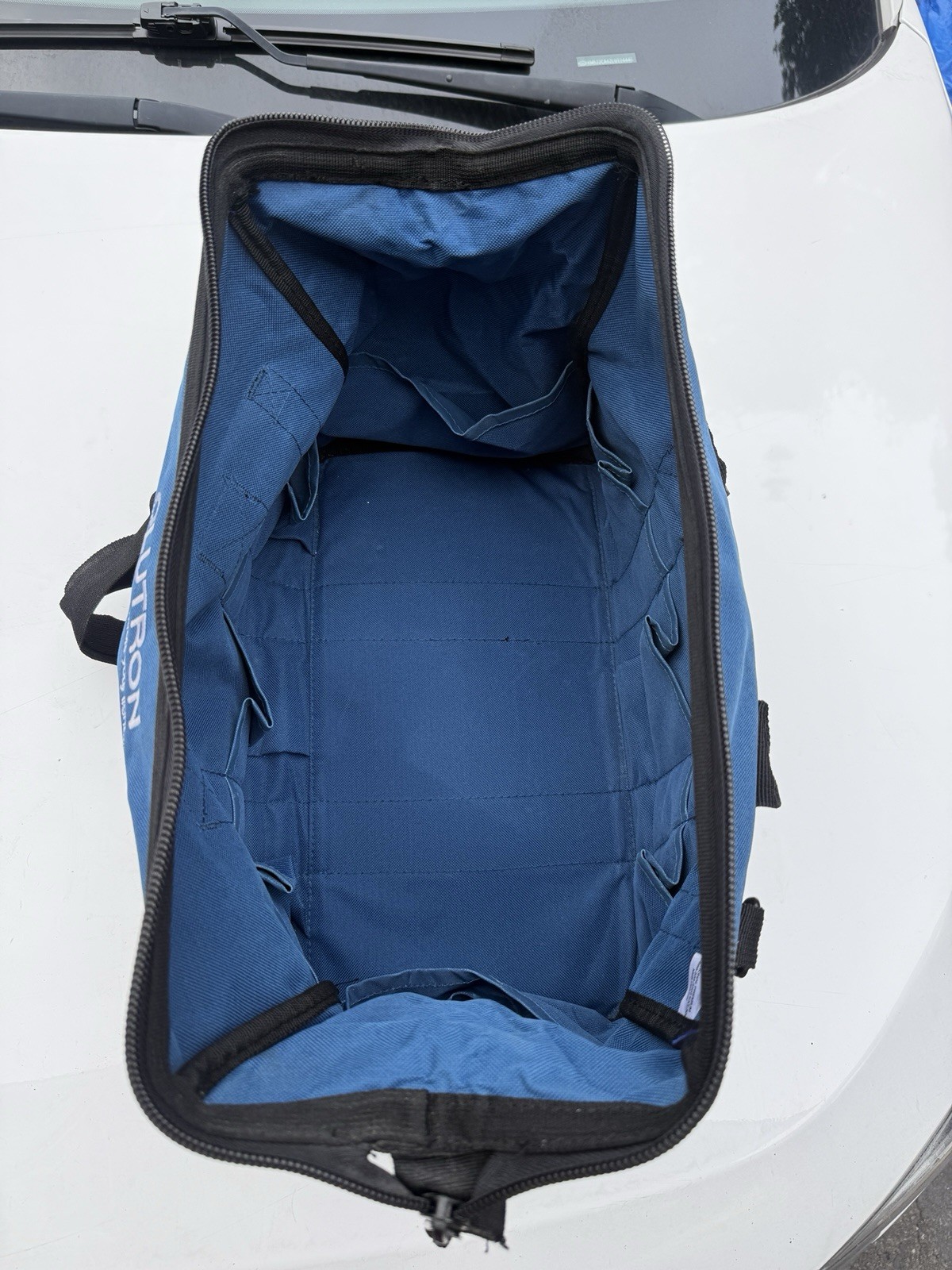 LUTRON – Original Tool bag – Blue 17Lx9Wx10H