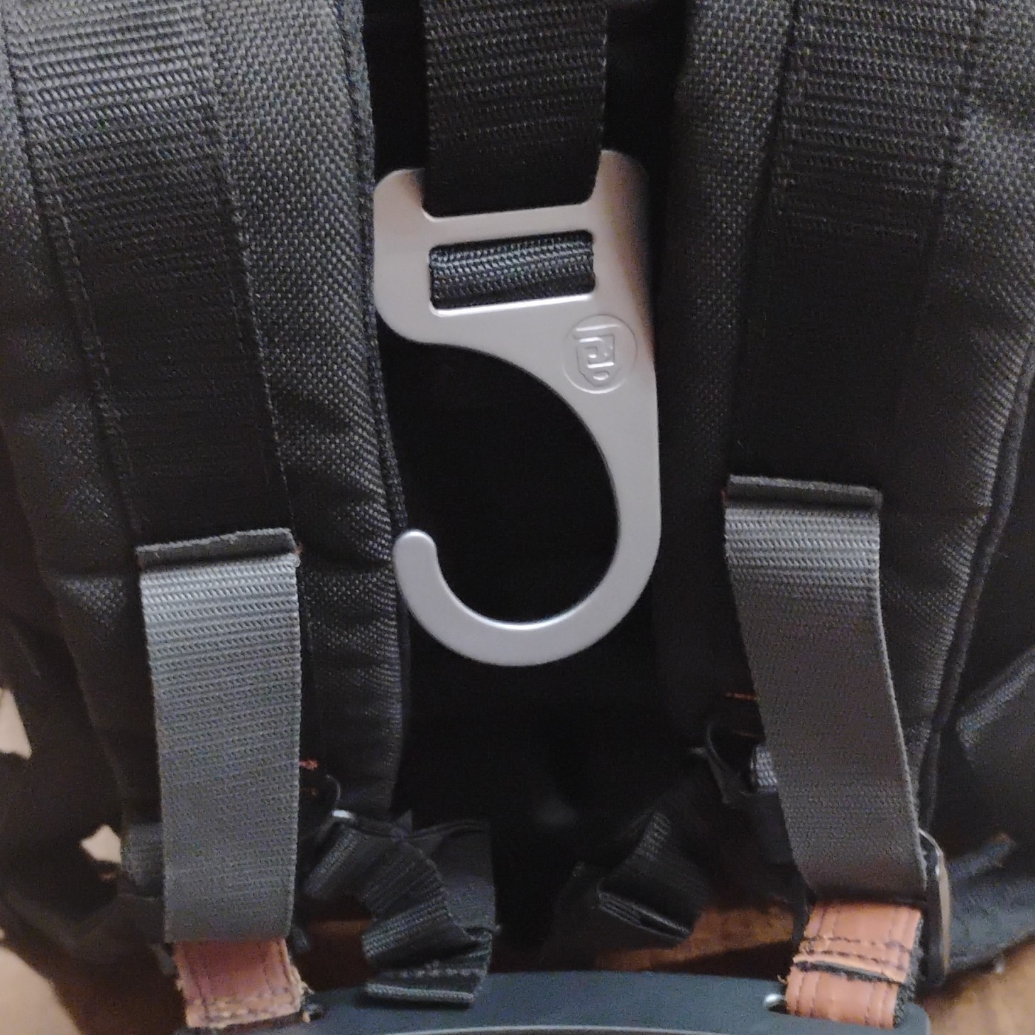 New With Tags Veto Pro Pac Tech Pac Large Tool Backpack w/ Handle, Black Gray