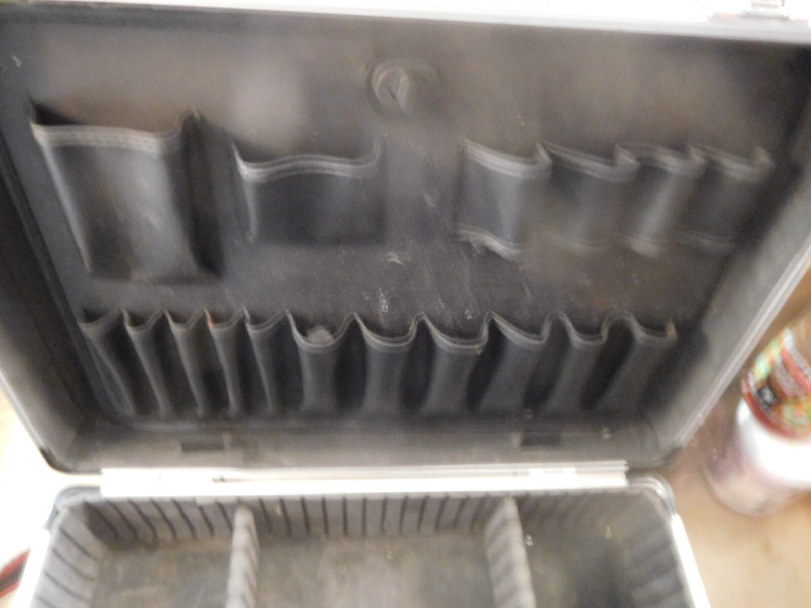 Aluminum hard Tool storage Case Service repair man 18 x 13 x 6