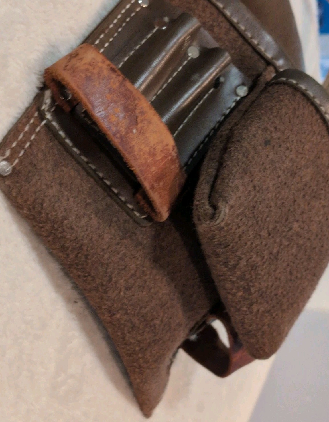 Vintage Weyerhaeuser Leather Carpenter Tool Belt, Nail Pouch, Apron USA Workwear