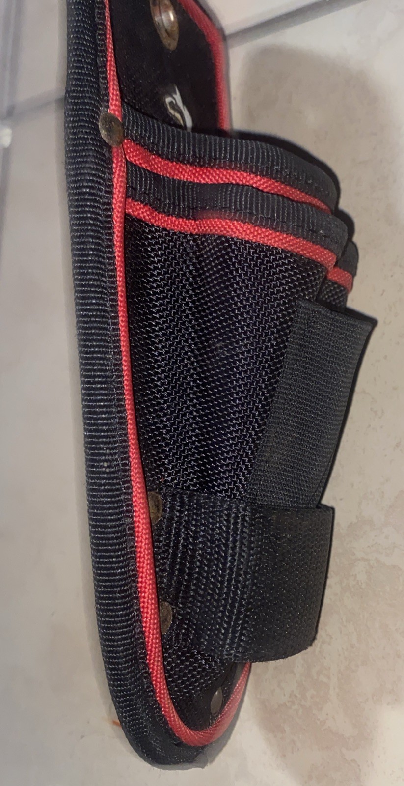 HUSKY HEAVY DUTY SMALL 3 POCKET TOOL POUCH W/BELT CLIP & TAPE MEASURE LOOP