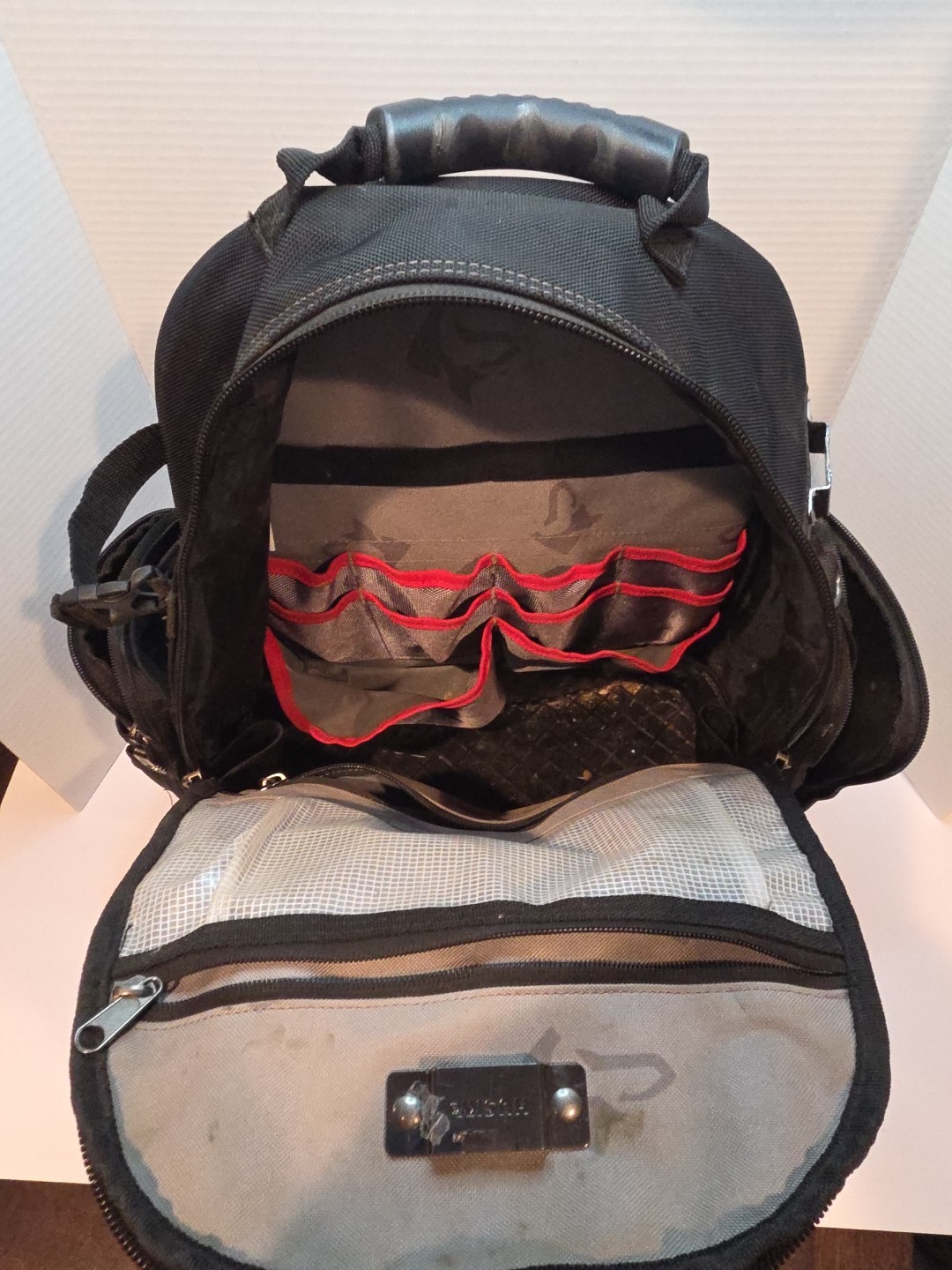 Husky 16″ Pro Tool Backpack – Multiple Pockets – Waterproof Molded Base