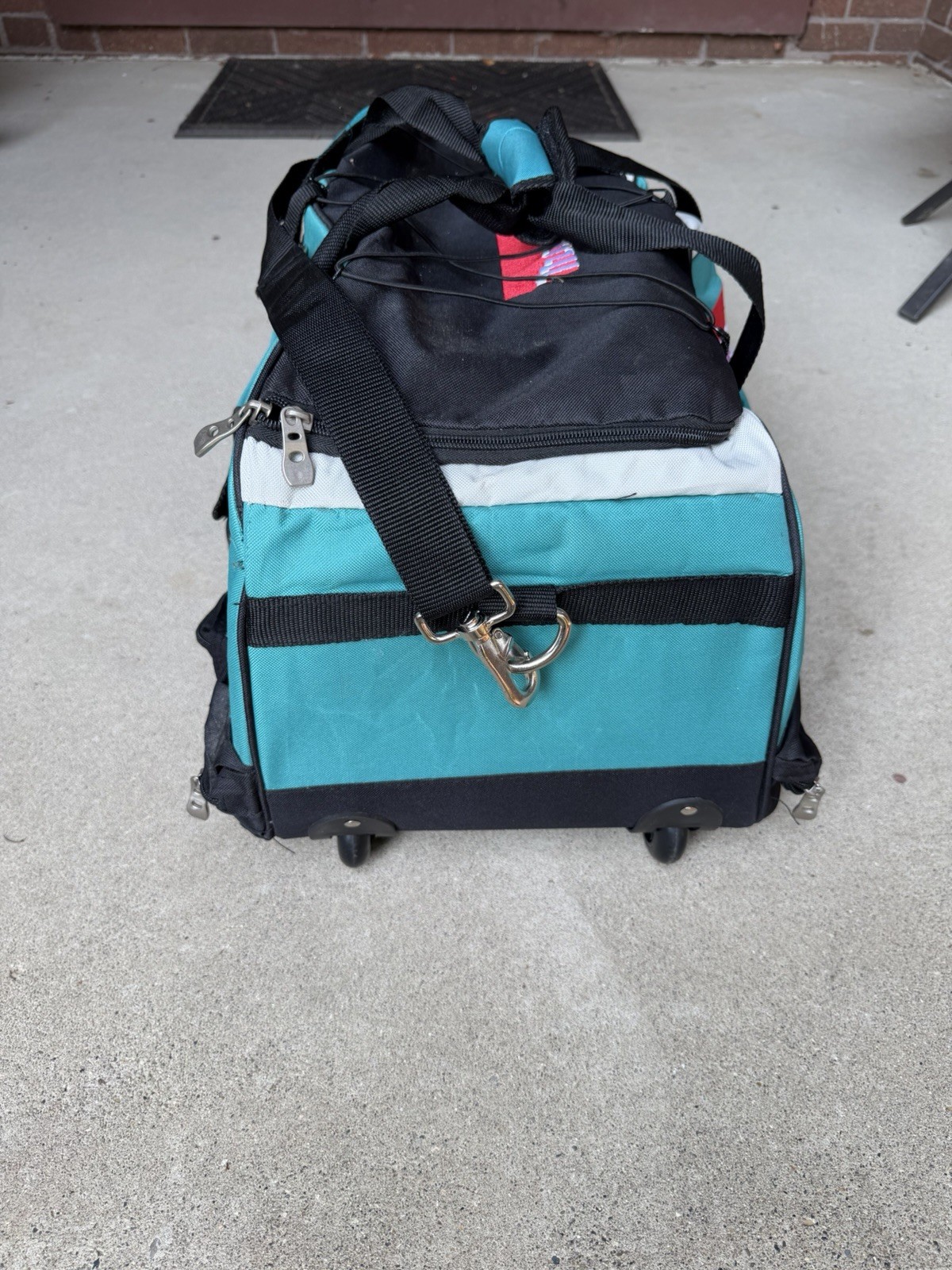 Makita Large LXT Heavy Duty Contractor Tool Duffel Bag – Wheels and Handle