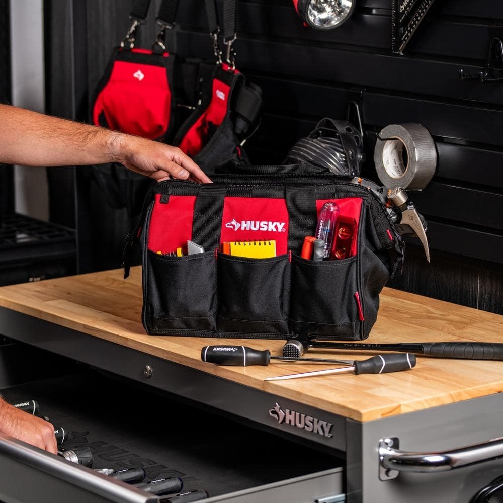 15 in. 8 Pocket Zippered Tool Bag