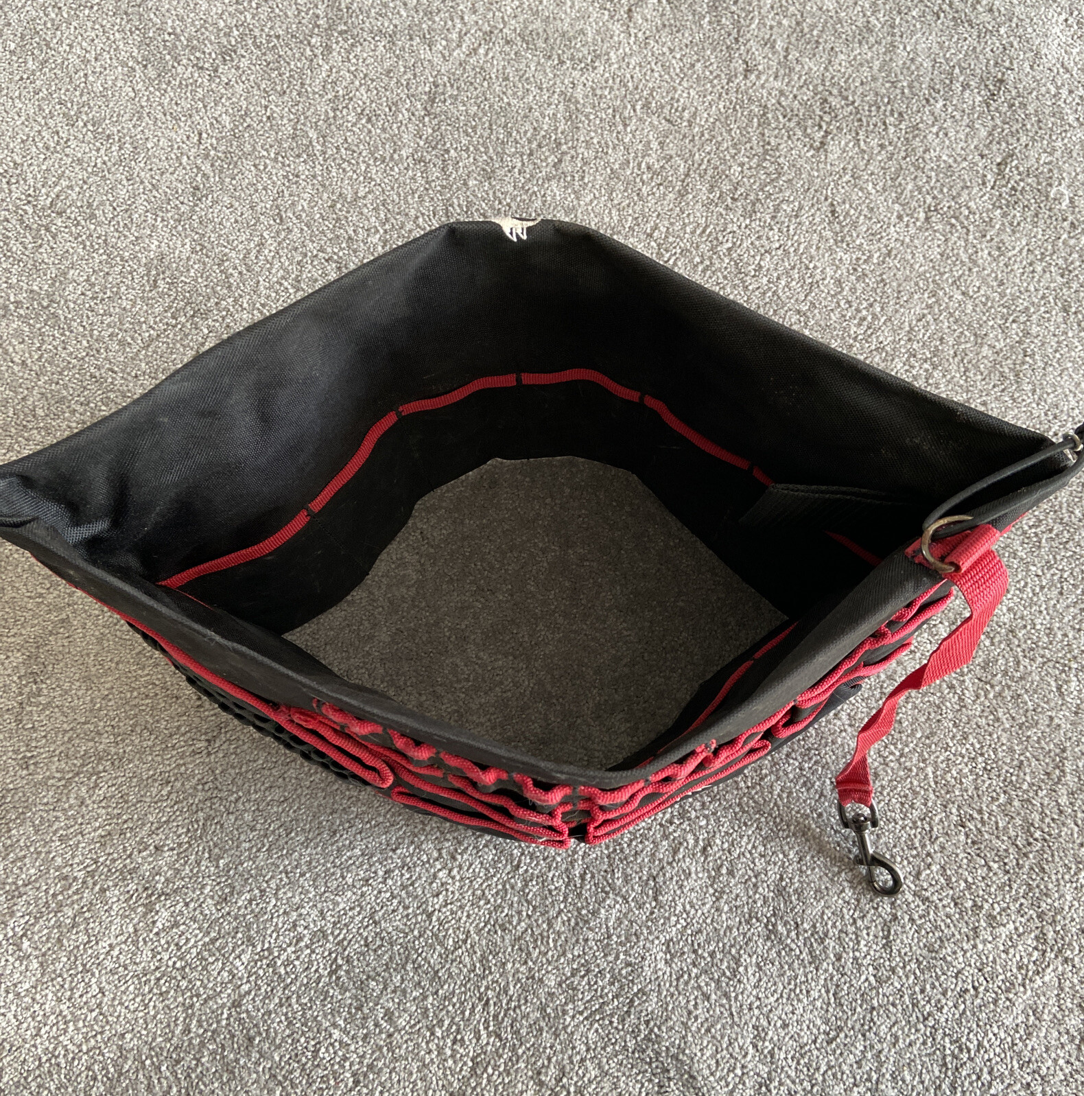 husky tool pouch black & red 18”