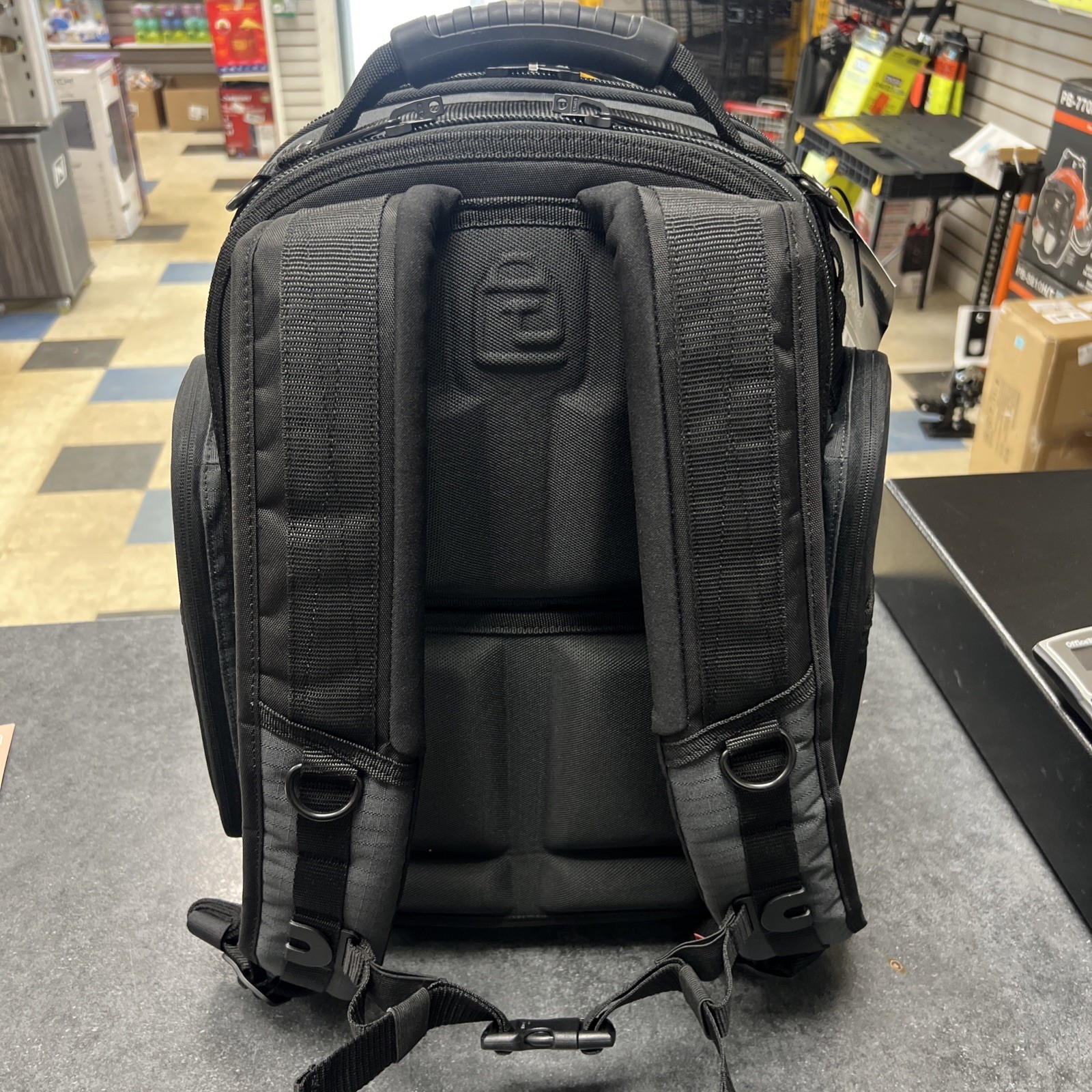 Veto Pro Pac EDC Pac LCB Carbon Every Day Carry Backpack with Base – Gray