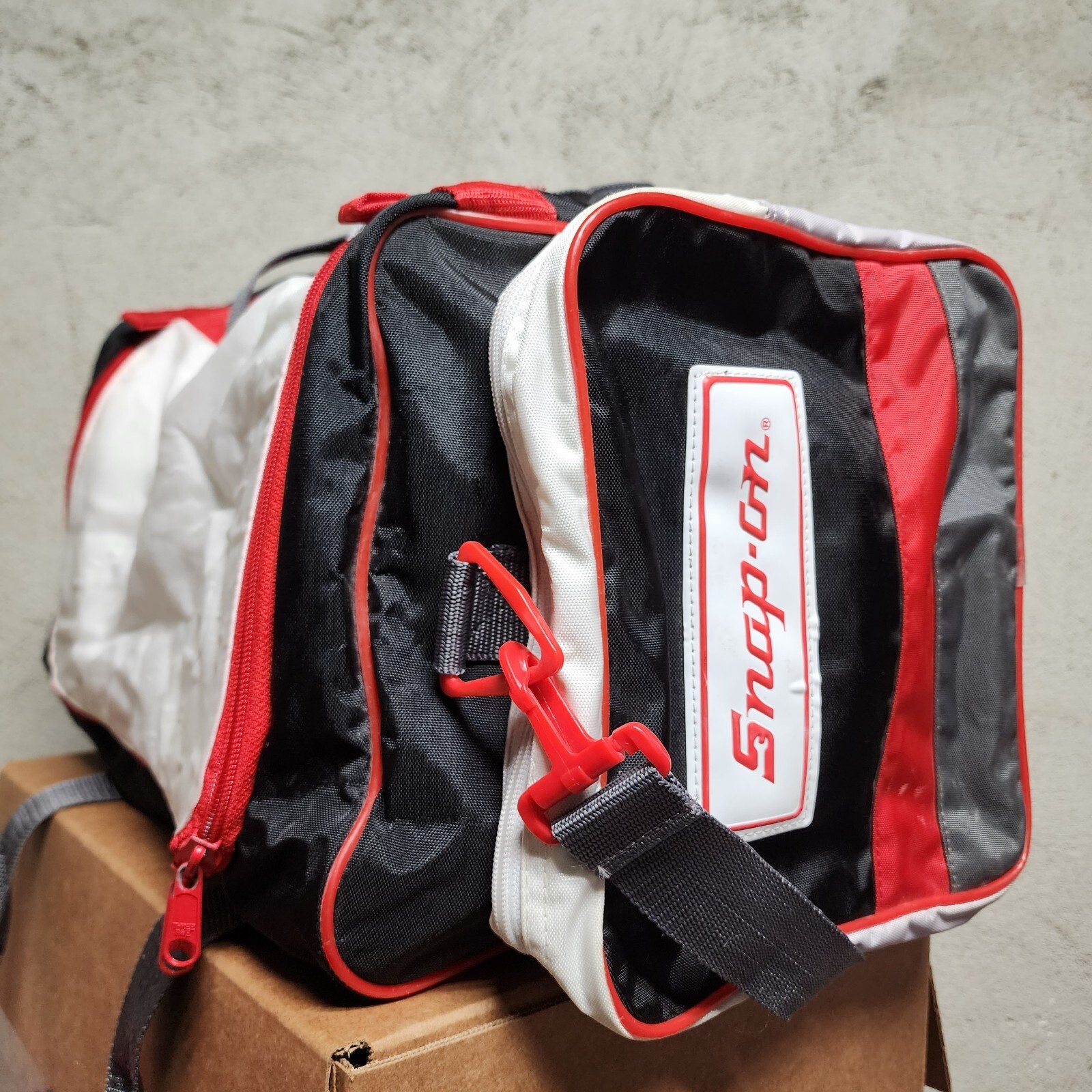 Snap-On 90’s Big TimeTool Duffle Bag Tote Red White Black Vintage