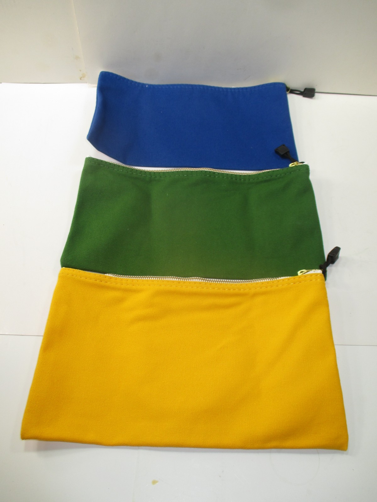 LOT OF 3 KLEIN TOOLS 5140 ZIPPER BAGS~BLUE, GREEN, YELLOW~NEW WITHOUT PACKAGING