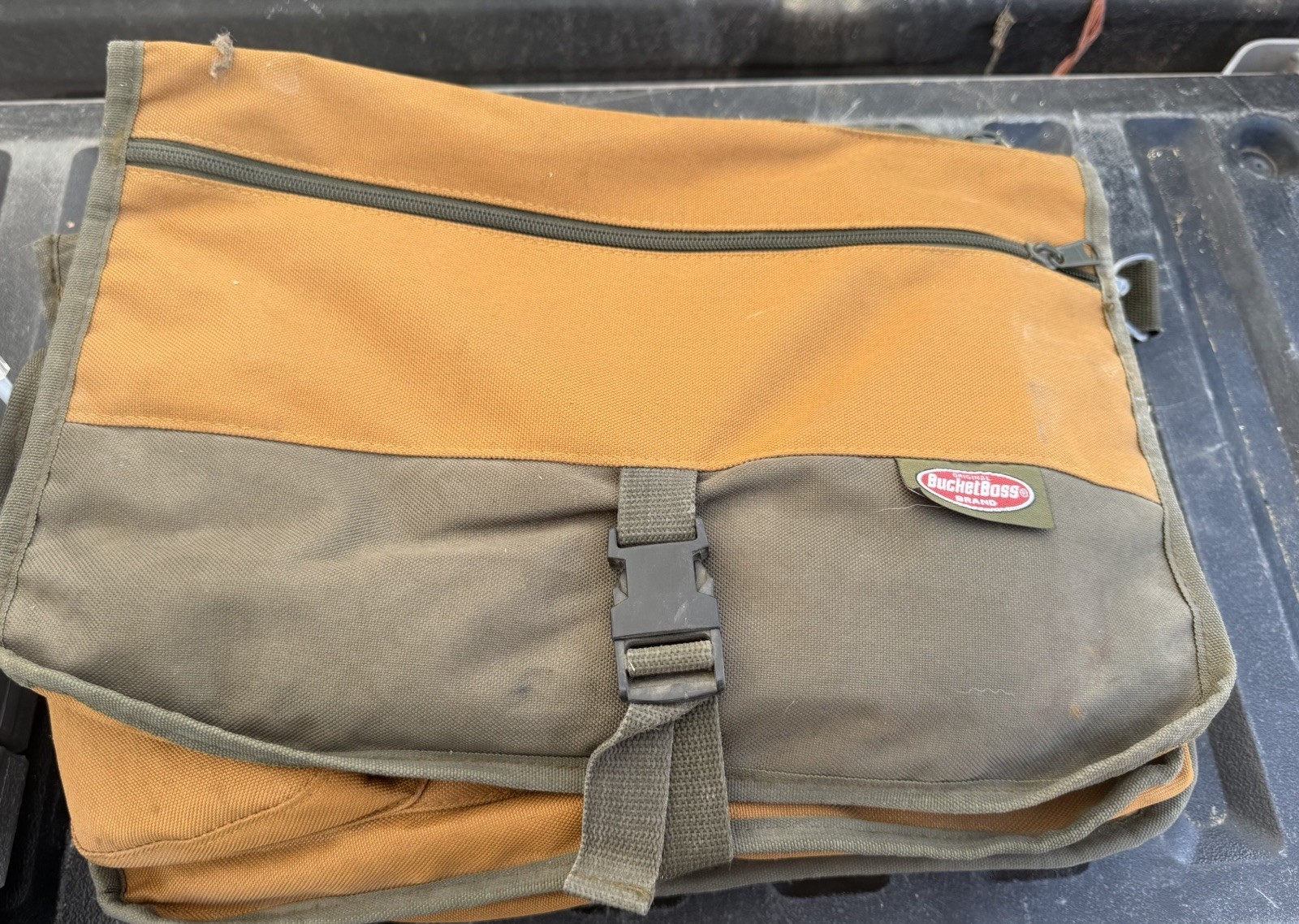 Bucket Boss Canvas Messenger Tool Bag – Tech/Jobsite Organizer – Tan & Green