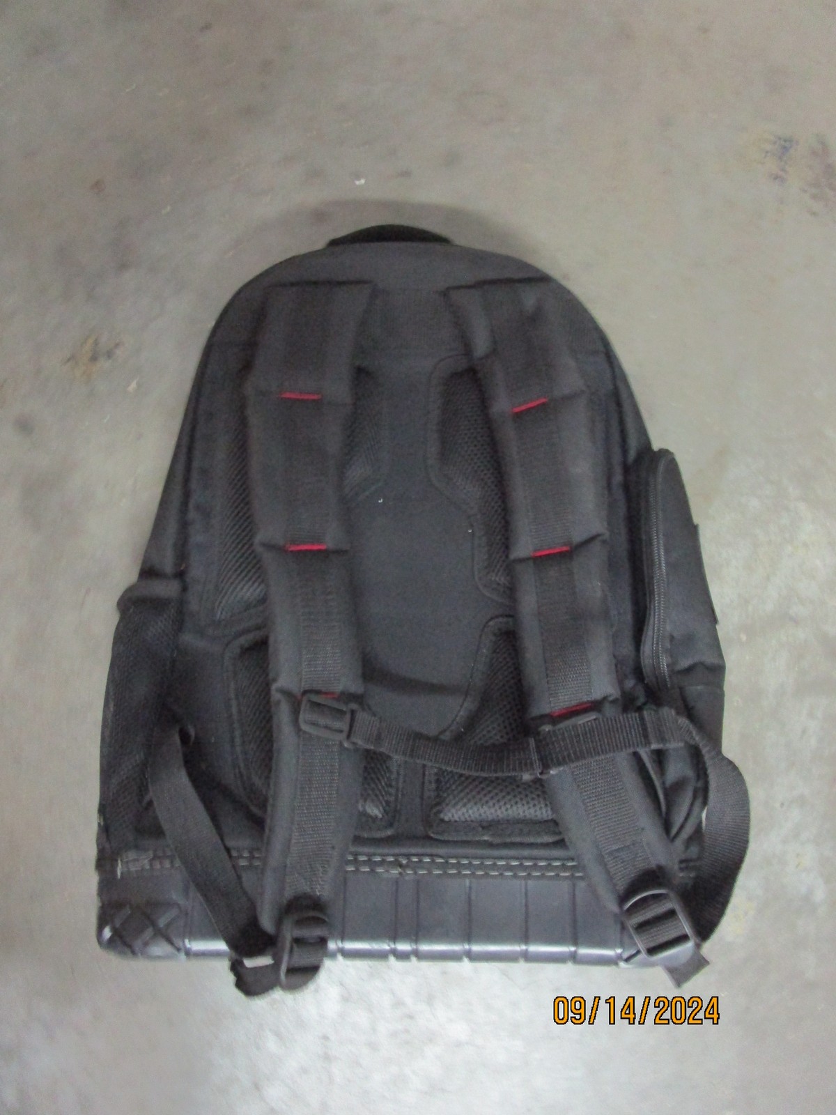 Husky 18″ Pro Tool Backpack Bag Model 1005-144-944