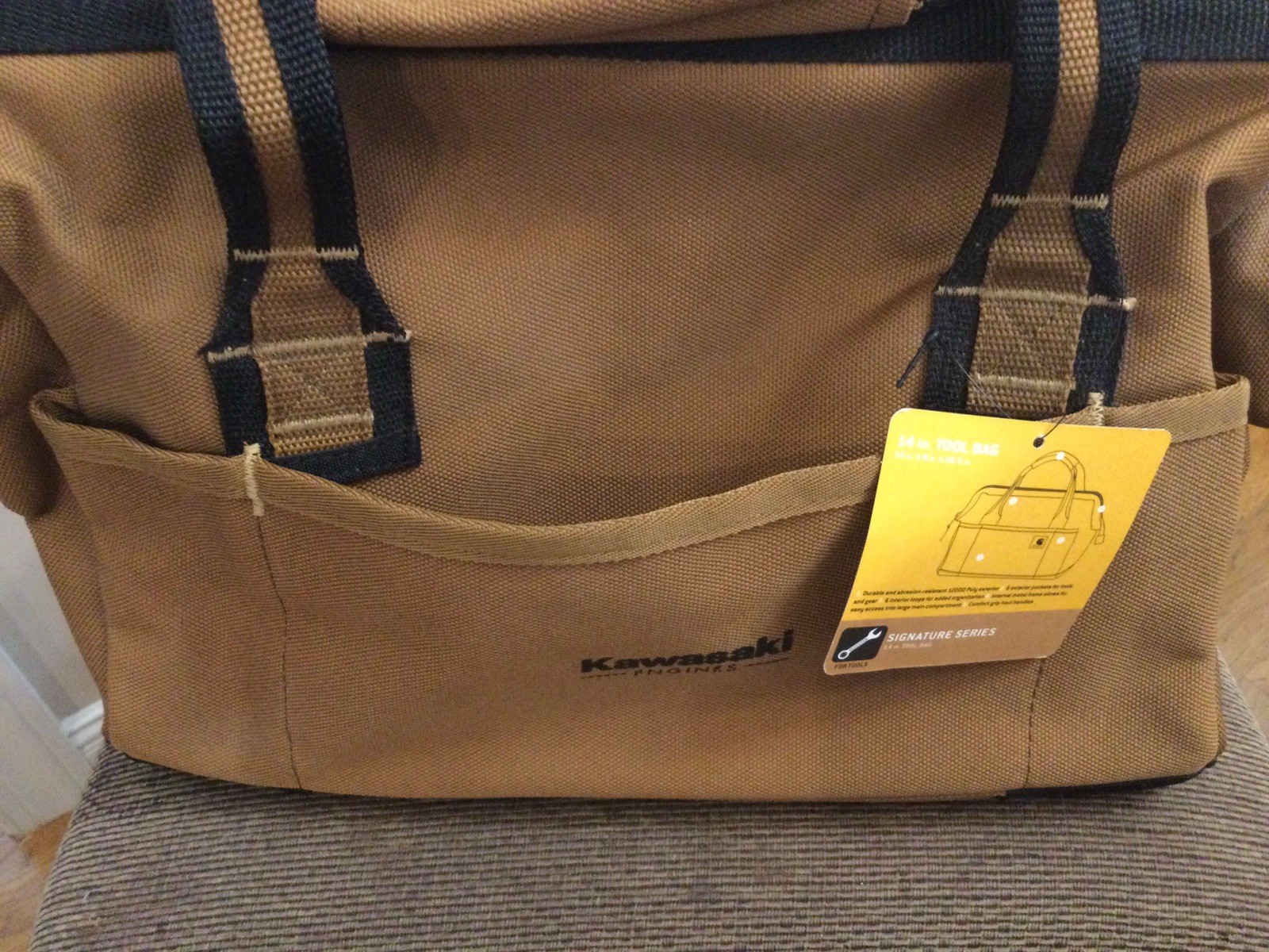 BNWT’s Carhartt Signature Series Kawasaki Engines 14” 6 Pocket Tool Bag.