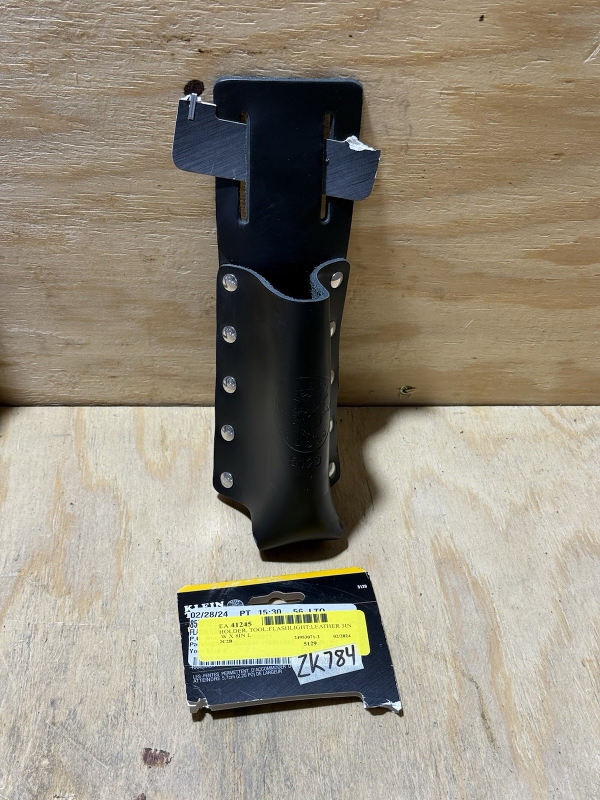 Klein Tools 5185 Leather Utility Knife Holder Pouch Fits 2.5 Inch Belts Black