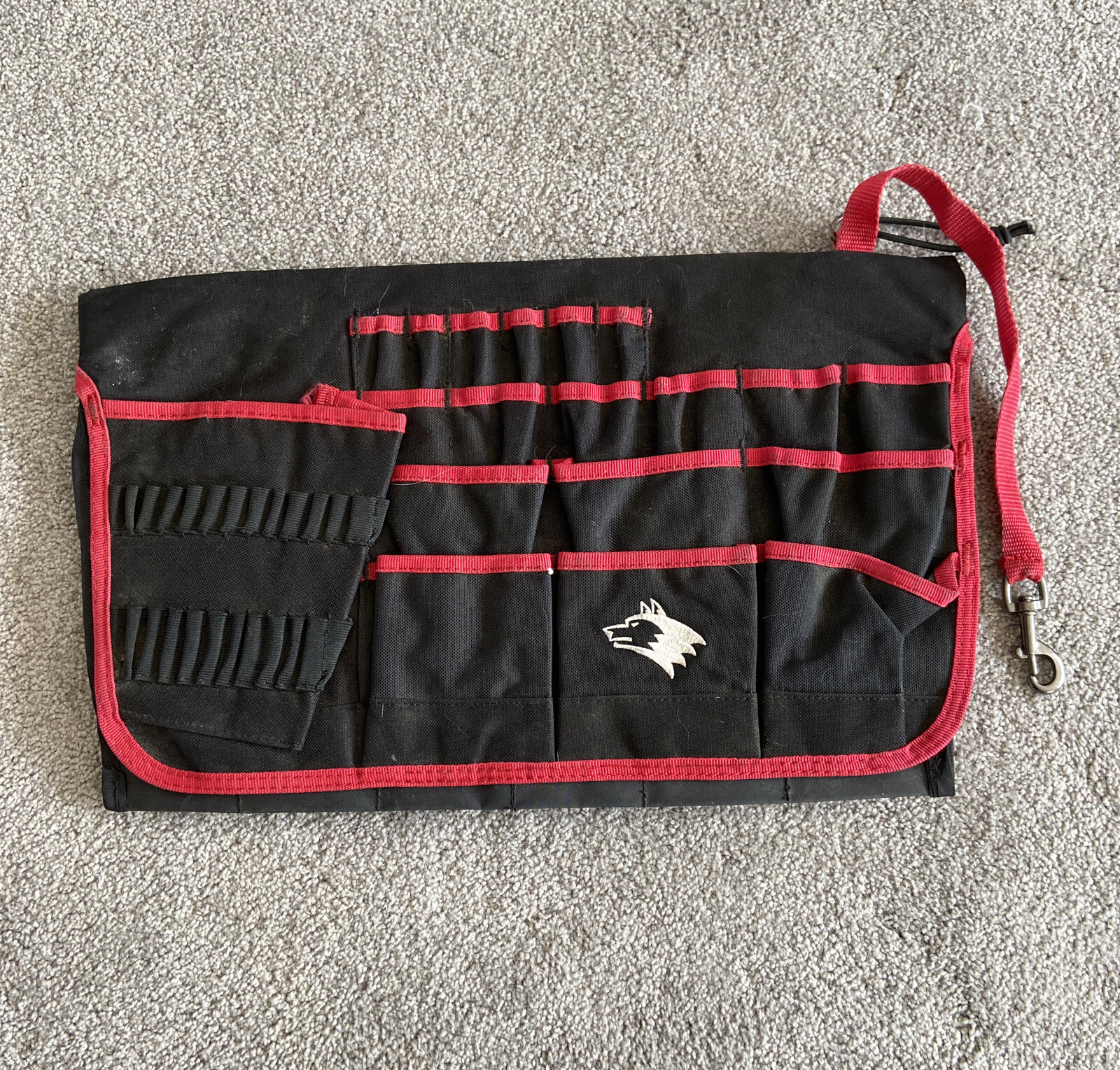 husky tool pouch black & red 18”