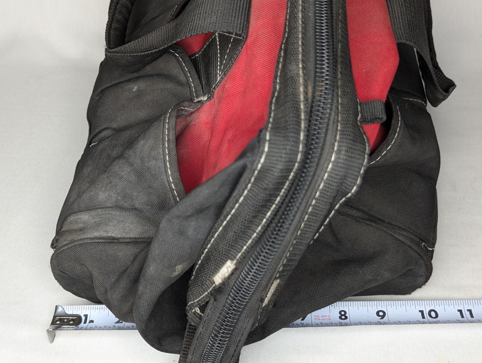 Husky Tote Tool Carry Bag 18″ Long with Zipper Closure