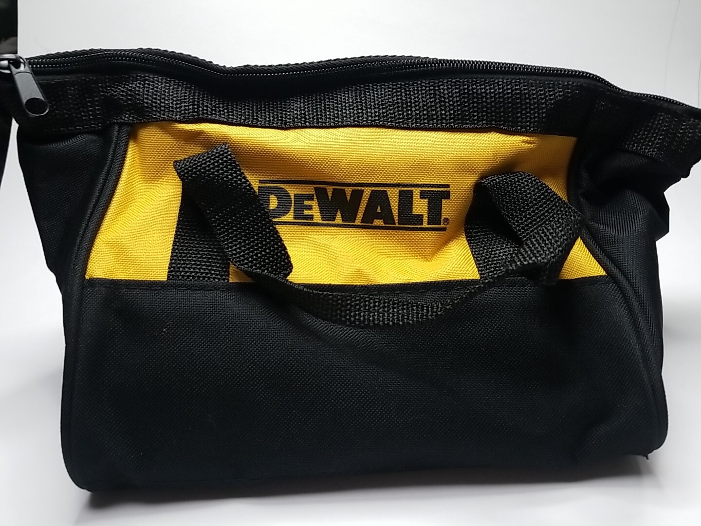 DEWALT Genuine OEM 11x9x7 inch Tool Bag – N261499