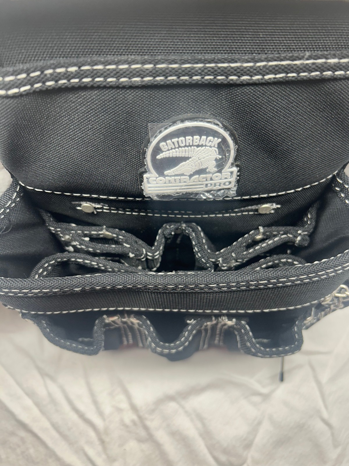 New Contractor Pro Gatorback Electrician’s 18-Pocket Pouch, Suspenders, Holders