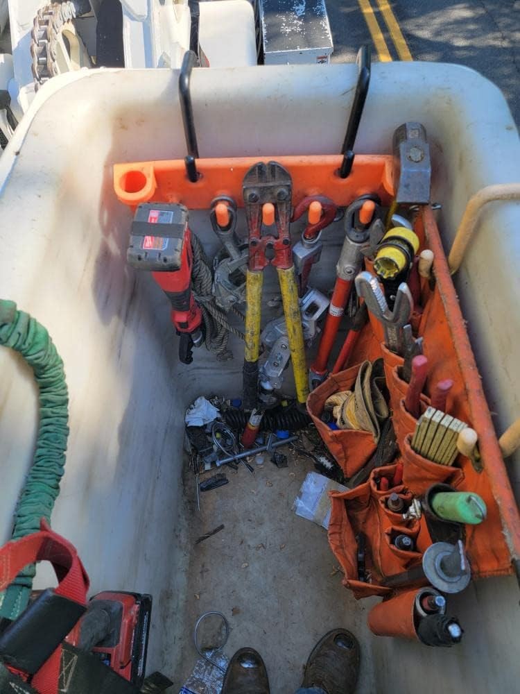 The Big Rack Bucket Truck Tool Organizer and Lineman Tool Board (Bucket Hooks…