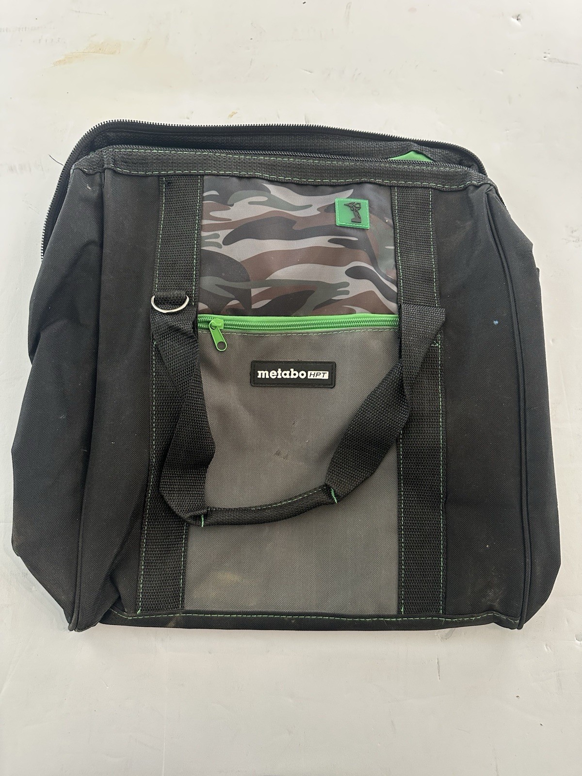 Metabo 372294M HPT 14X11X14″ Inside dims Contractor Canvas Tool Bag – Black/Camo