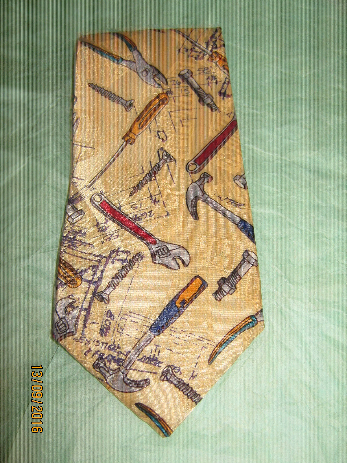 Carpenter’s Nail Pouch (8″ x 9″s) by Custom Leather Craft with Belt + New Tie