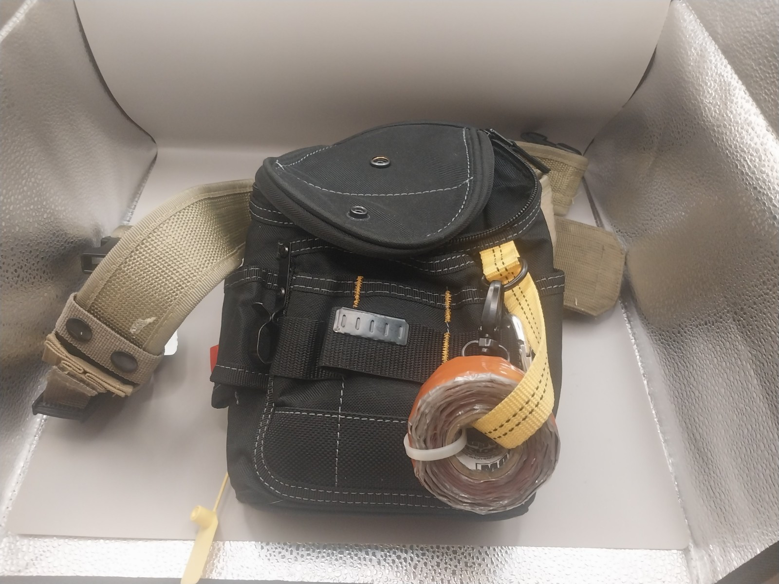 CLC Small ZIPTOP Utility Maintenance Electrician Zippered Tool Pouch + Extras