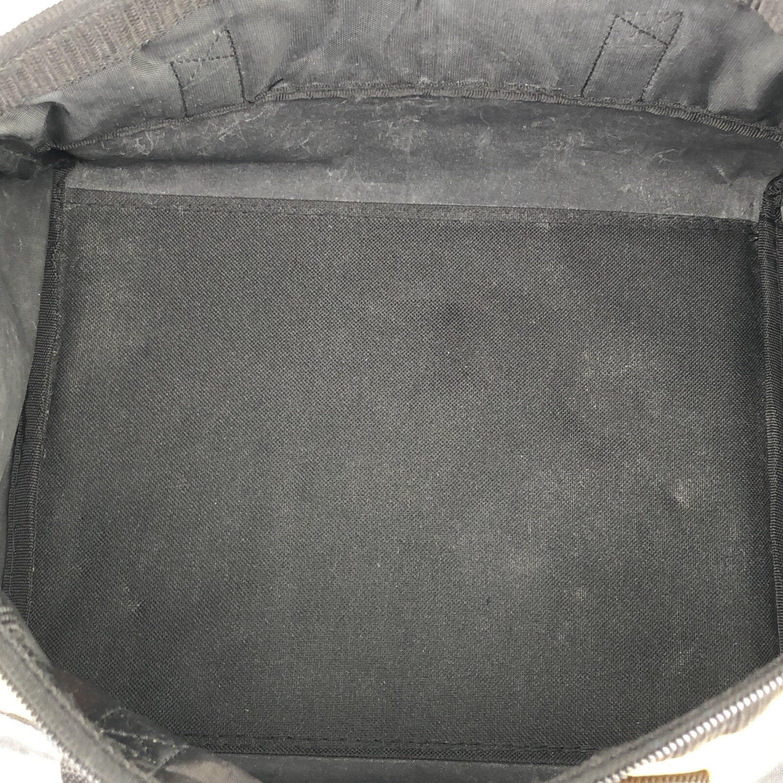 DeWalt Collapsible Full Zip Contractors Tool Bag Storage 12” & Safety Glasses