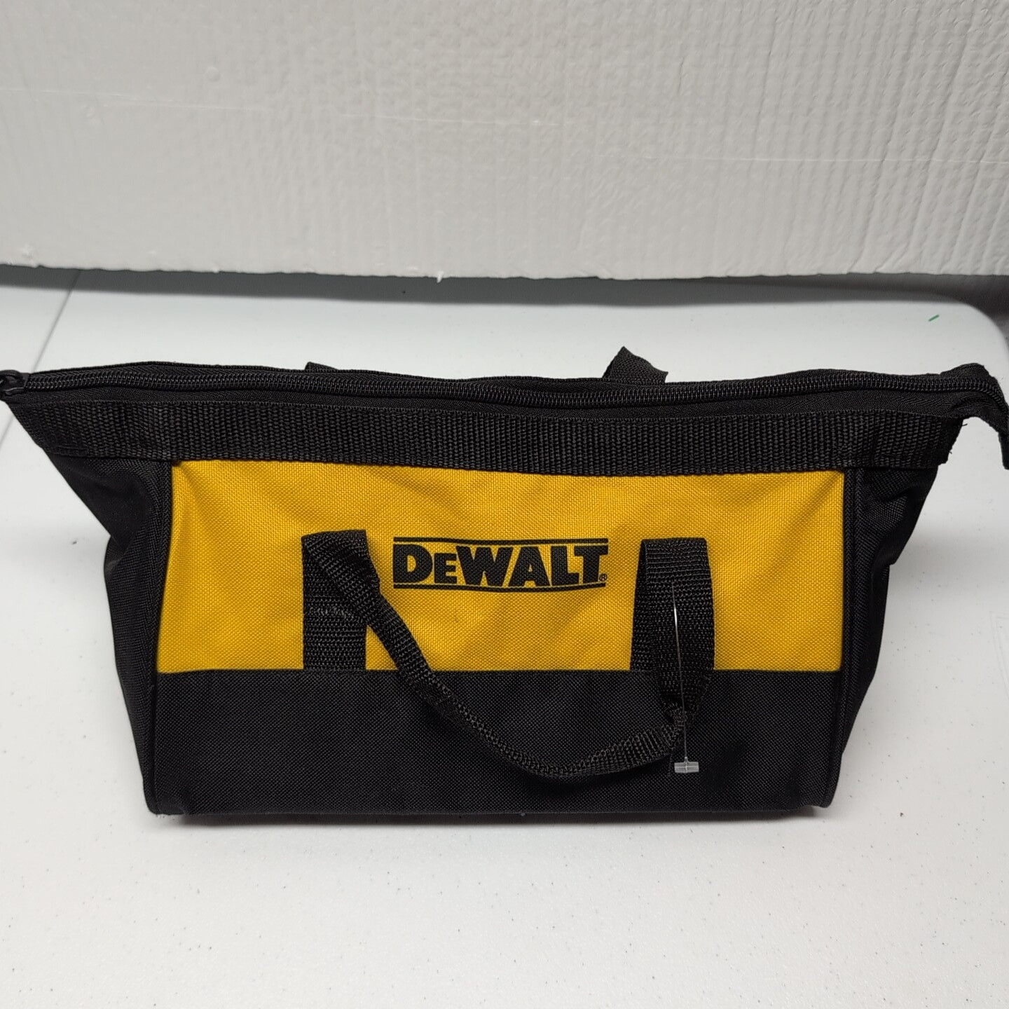DeWalt Heavy Duty Nylon Contractor Tool Bag