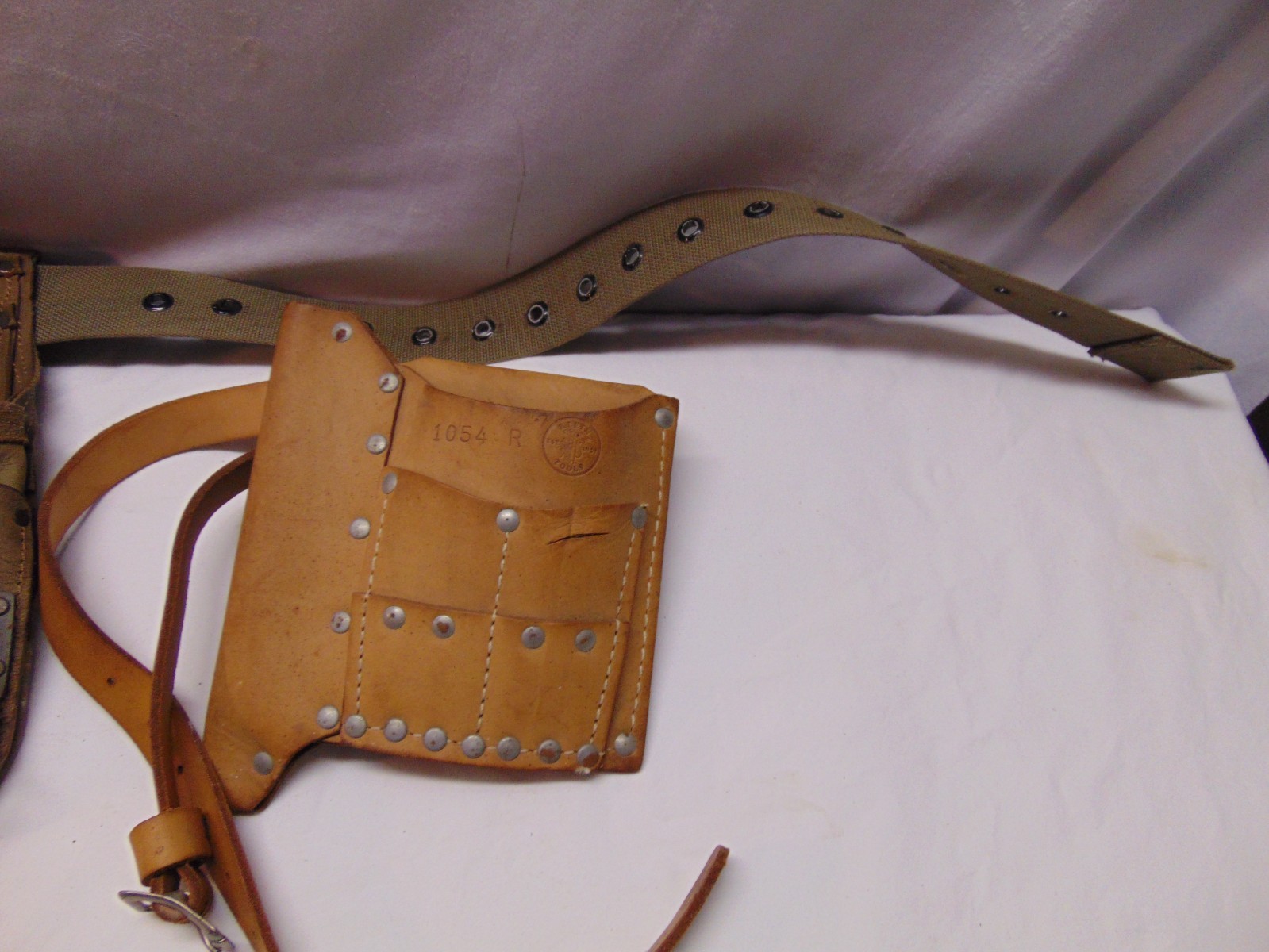 (3) Leather tool / work belts tool pouches Klein 1054 R / AWP / Bolen #5108