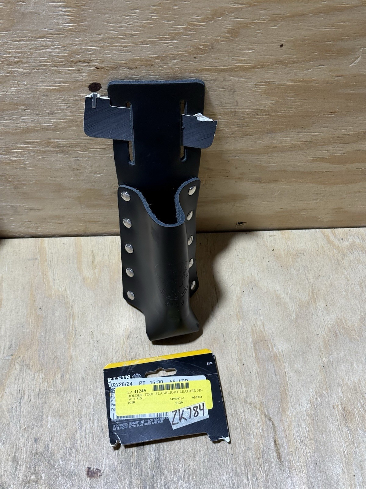 Klein Tools 5185 Leather Utility Knife Holder Pouch Fits 2.5 Inch Belts Black