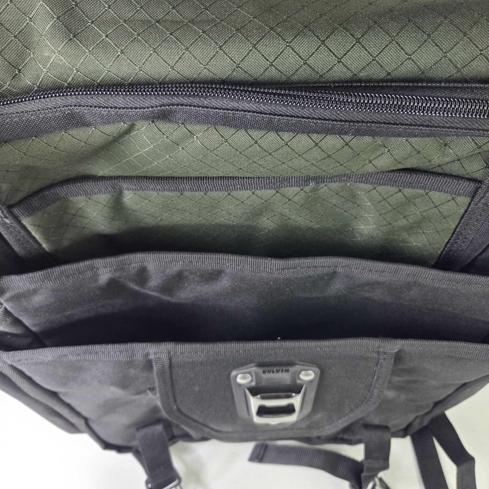 Duluth Trading Co Electrician Tool Laptop Storage Shoulder Bag Black Green