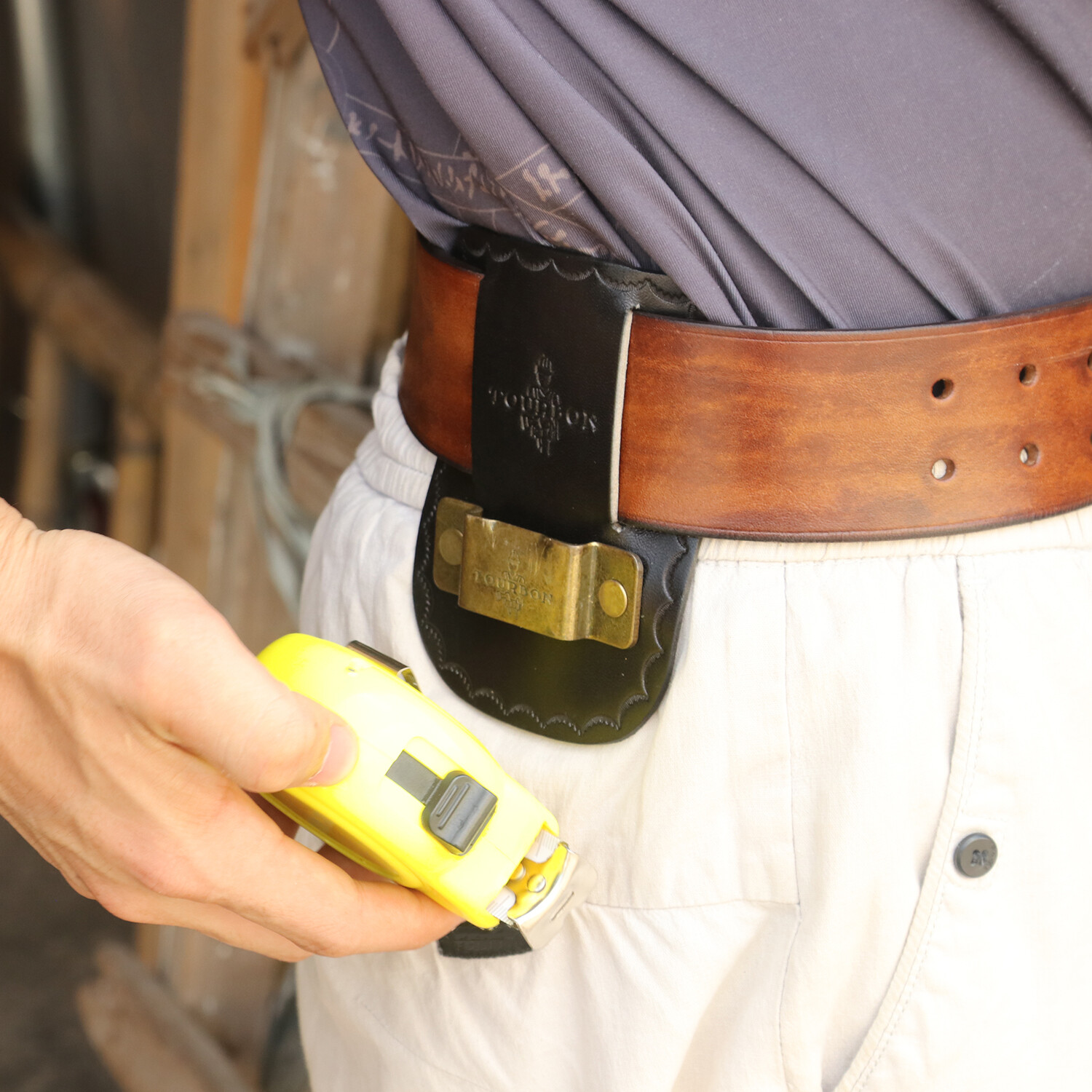 TOURBON Black Leather Tape Measure Clip Holster Framer Tool Holder Fit 2″ Belt