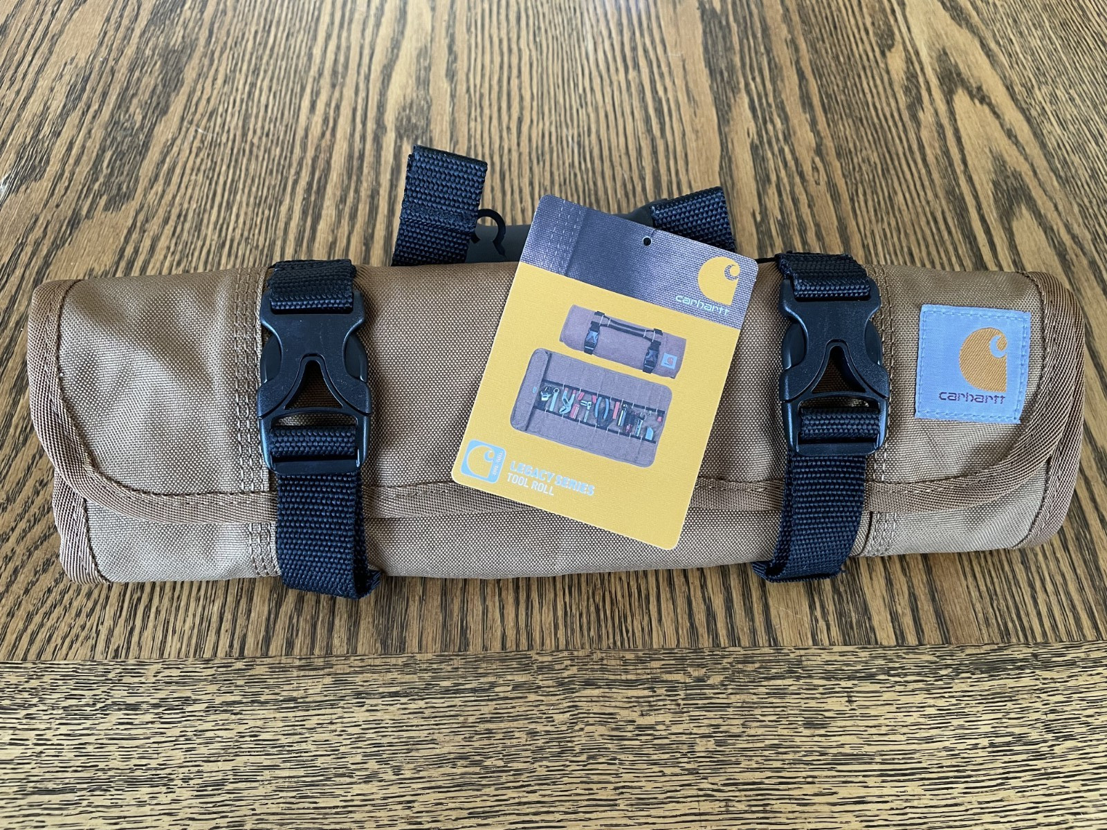 Carhartt 18-Pocket Water-Resistant Tool Roll Bag – Durable Organization Solution