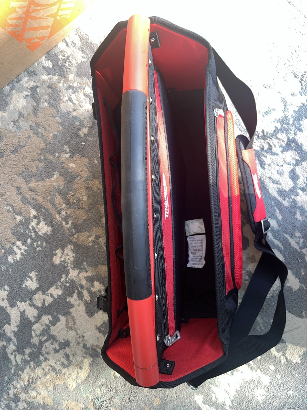 New 48-22-8320 Tool Bags for Milwaukee 20 Inch 32 Pocket packout Tote