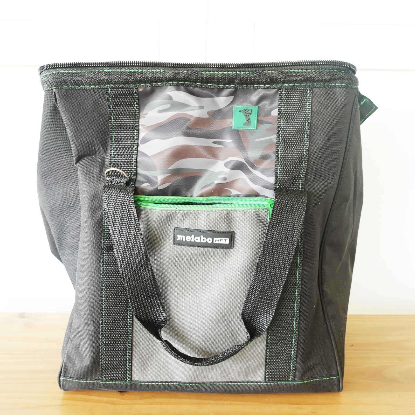 Metabo HPT 14X11X14″ Inside dims Contractor Canvas Tool Bag – Black/Camo
