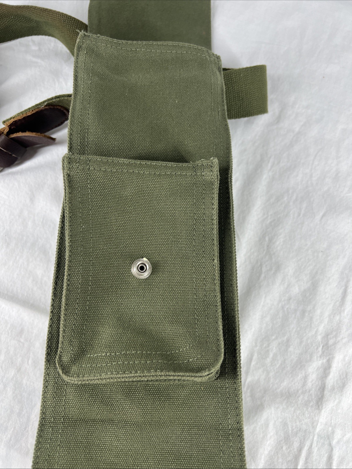Park B. Smith Sage Green Canvas & Leather Single Utility Cargo Wine Bottle Bag
