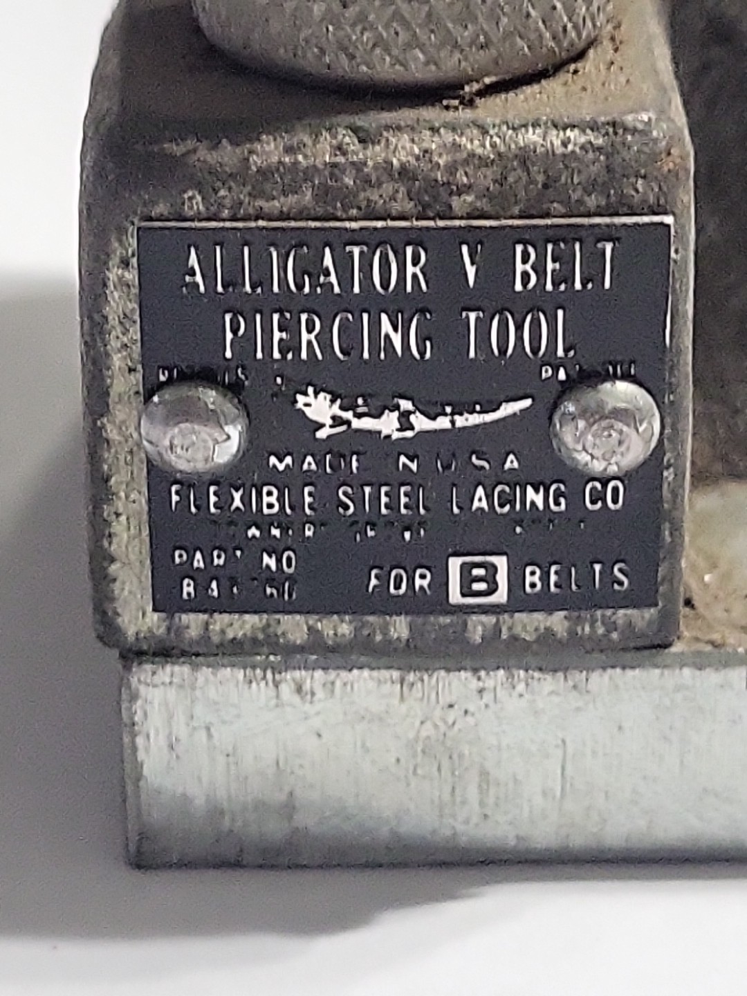 2 Alligator V-Belt Piercing Tools B43860 For B Belt B437 Fasteners B43755 Holder