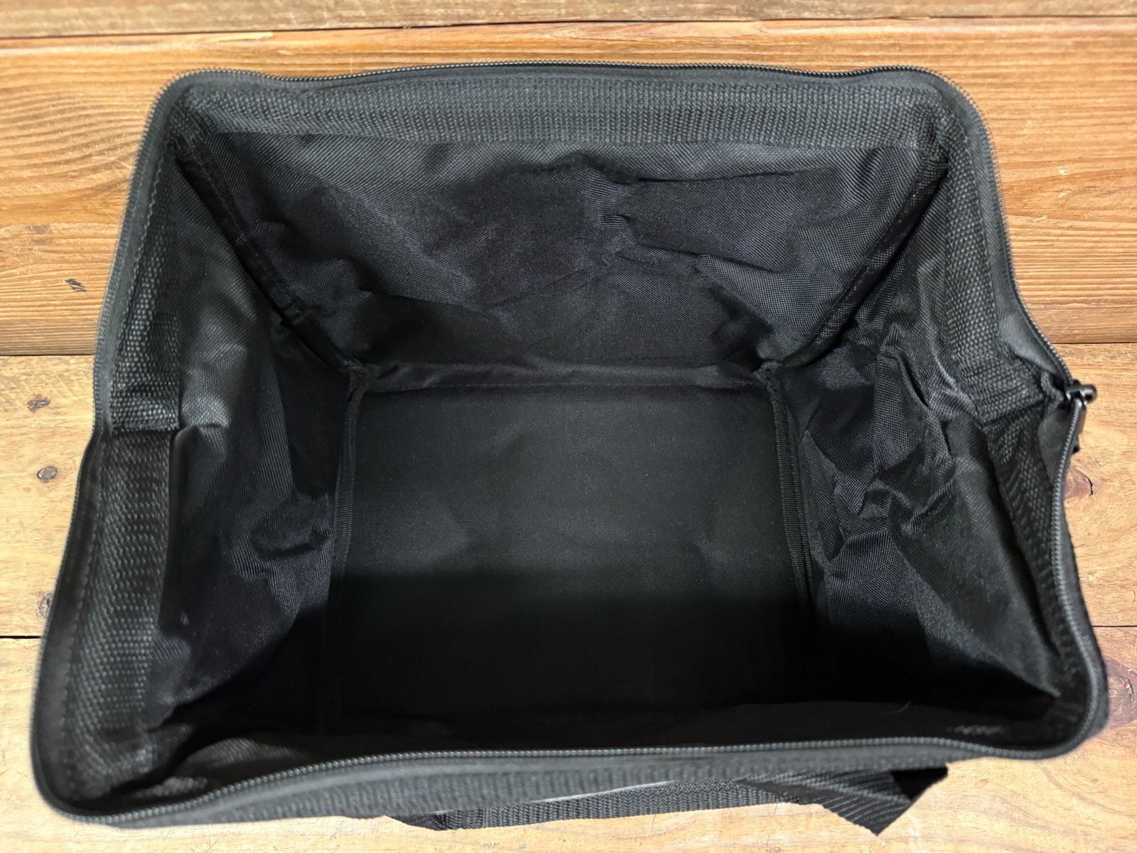 Flex Tools 24V Brushless Medium Contractor Tool Bag 12″ x 10″ x 9″ (Qty)