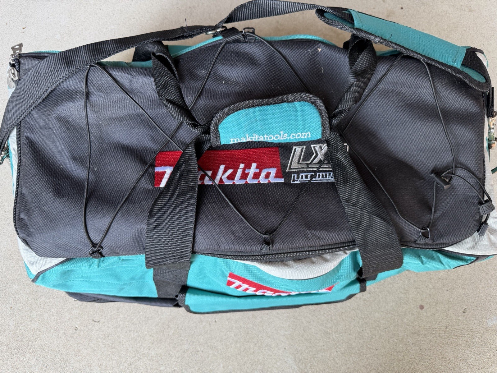 Makita Large LXT Heavy Duty Contractor Tool Duffel Bag – Wheels and Handle