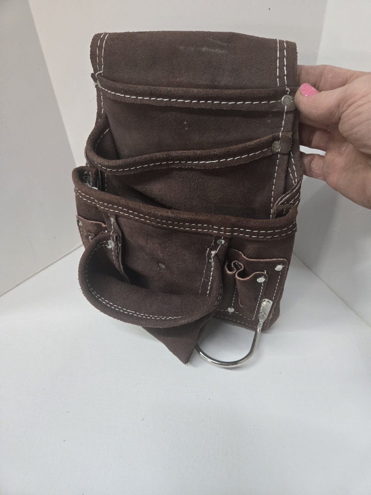McGuire Nicholas 11 In Nail And Tool Pouch Leather Suede Hammer Hook
