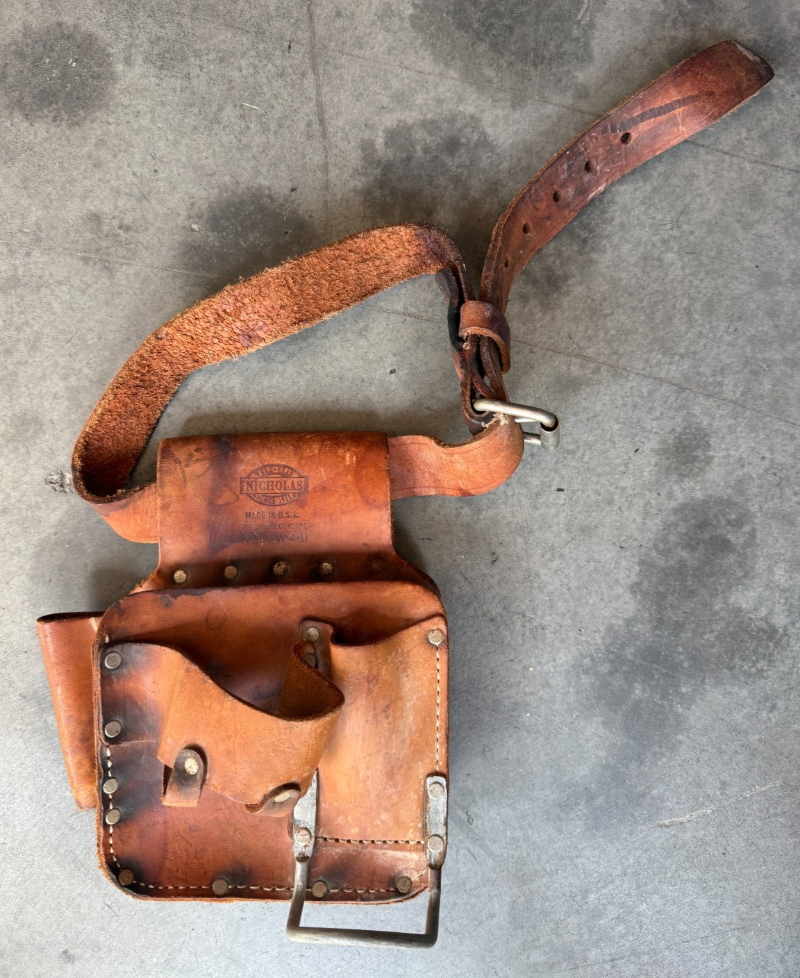 VTG Nicholas 481 LW Tool Pouch Belt Top Grain Cowhide Leather Hammer Screwdriver