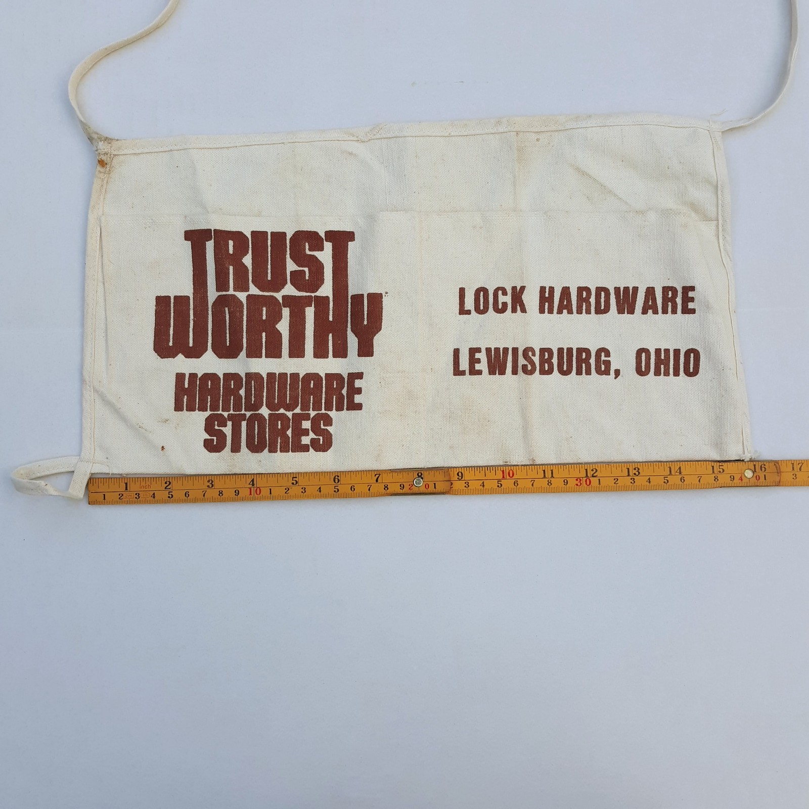 Vtg Lewisburg Ohio LOCK HARDWARE Trust Worthy Cloth Carpenter Waist Nail Pouch