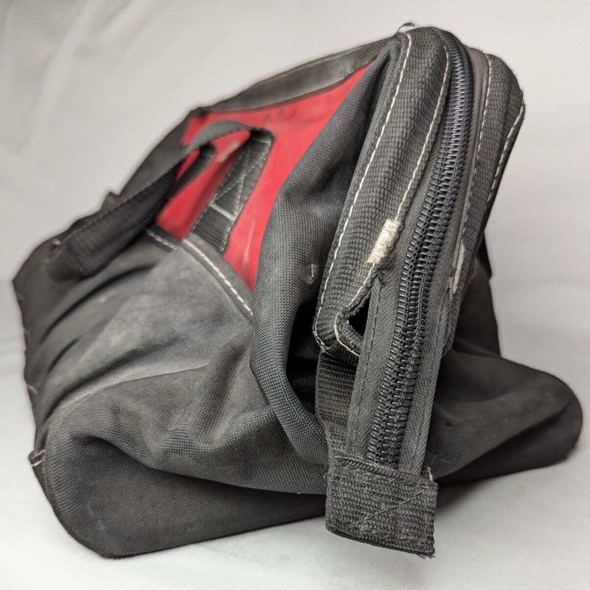 Husky Tote Tool Carry Bag 18″ Long with Zipper Closure