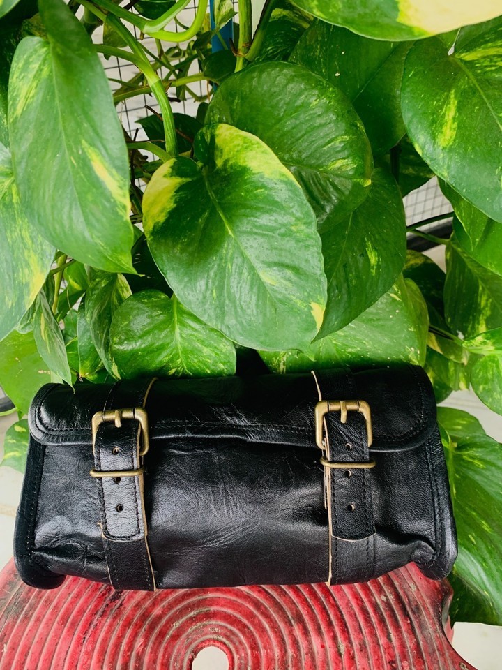 Superb Leather Vintage Motorcycle 2 Strap Buckle Closure Tool Black Bag…