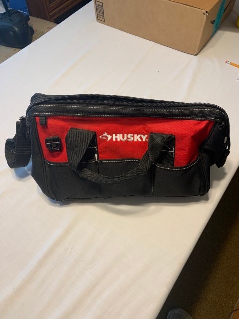 Husky 9″ x10″ x 17″ – Heavy Duty Canvas Tool Organizer Bag – In Mint Condition