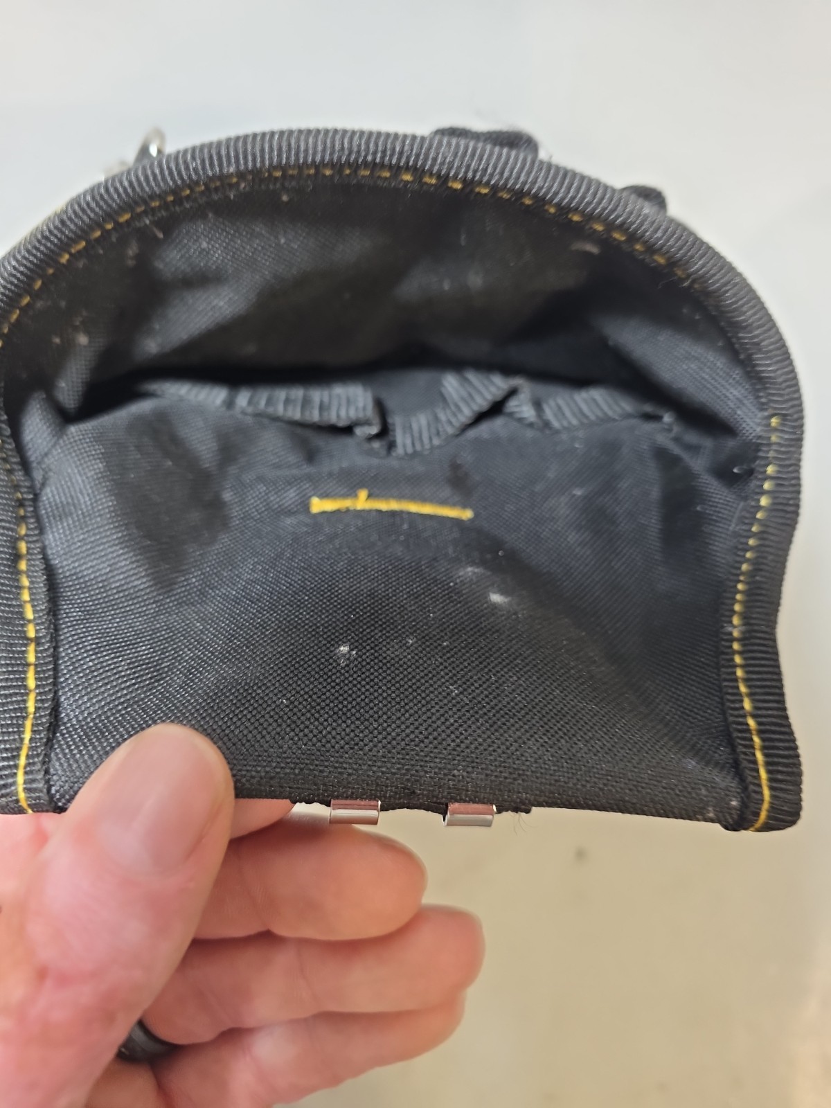 MagnoGrip 10-Pocket Platinum Magnetic Tool Pouch Electrician 002-474 Belt Clip