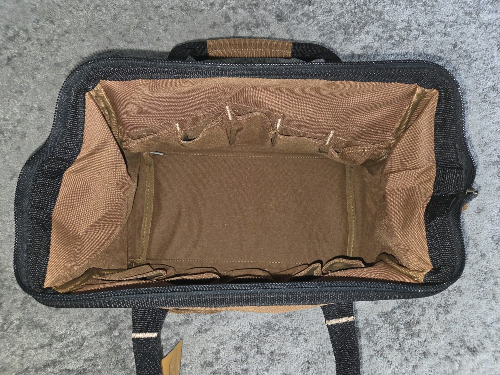 Carhartt 14 ” Quality Heavy-duty Tool Bag with 26 Pockets Padded Huge Opening