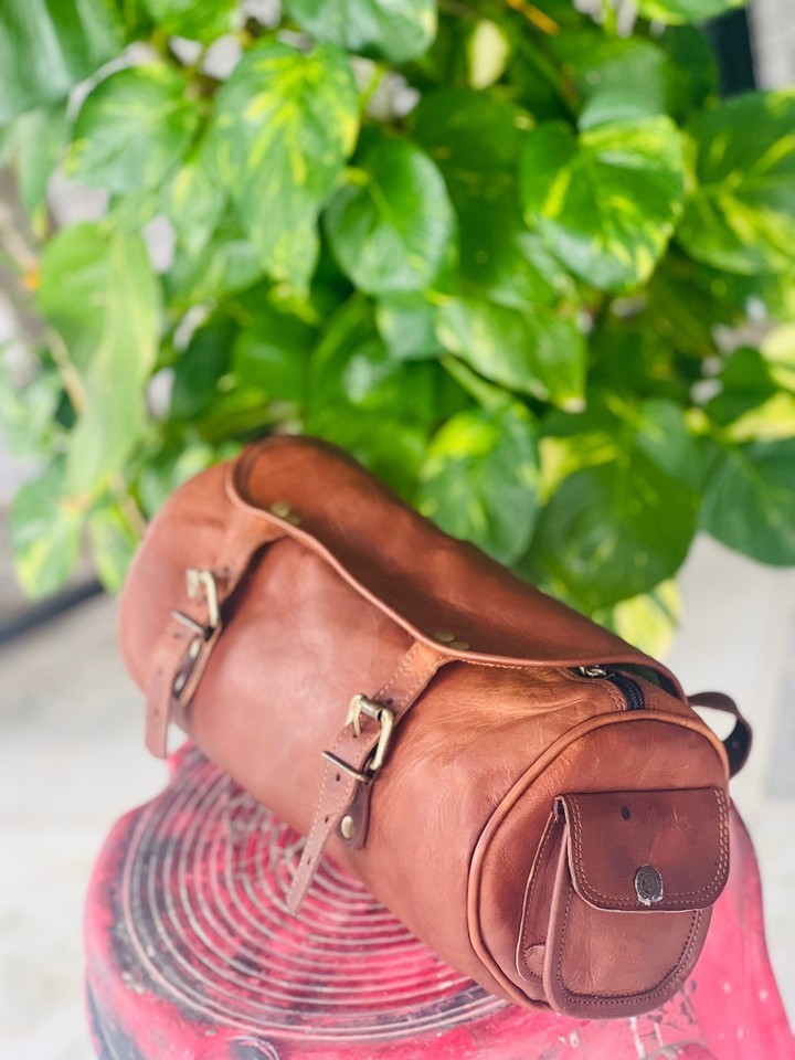 Genuine Bulky Leather Buckle Closure Tool Roll Bag Best New