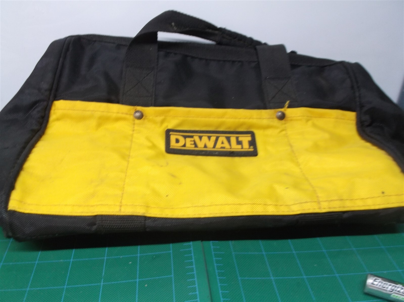 12″ DeWalt tool bag